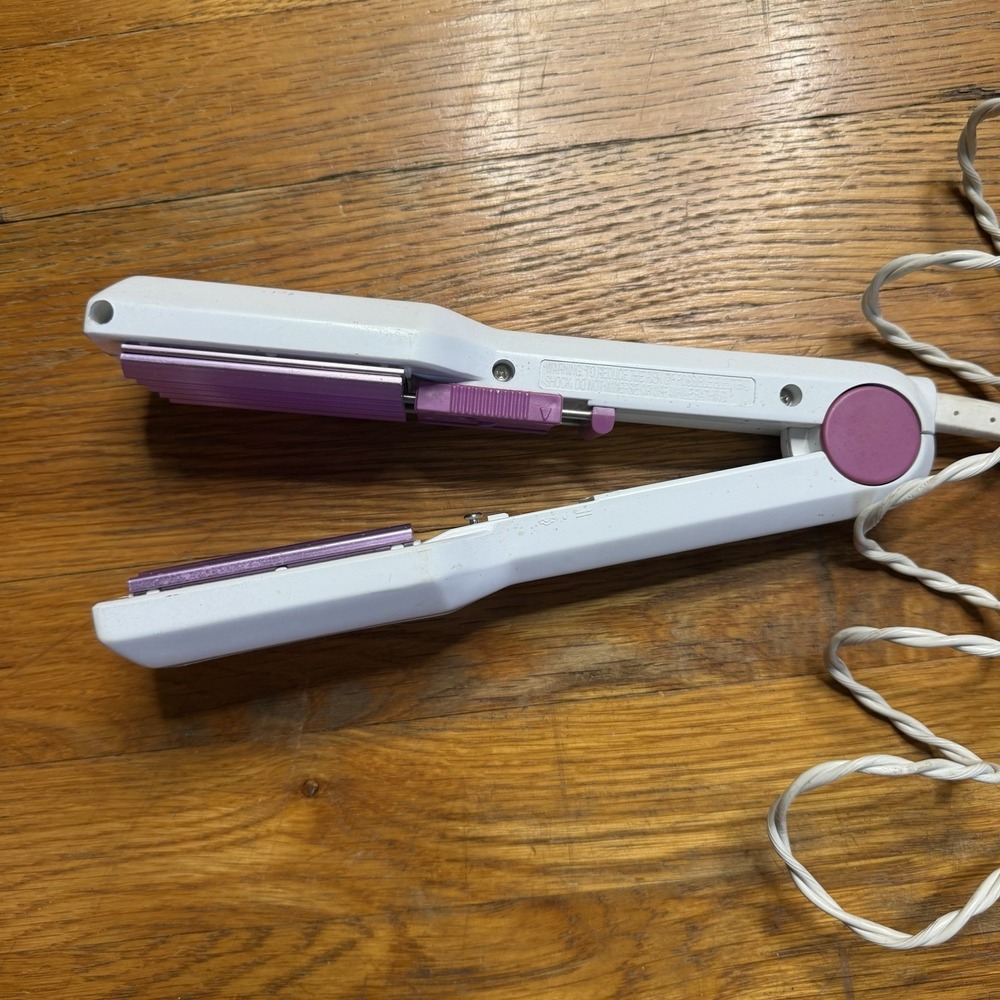 Vintage‎ ConAir Turn Styles Hair Crimper and Straightener Heating Tool Model C66